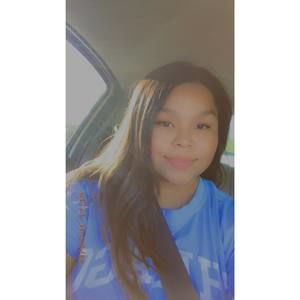 Meet your Posher, Alyssa